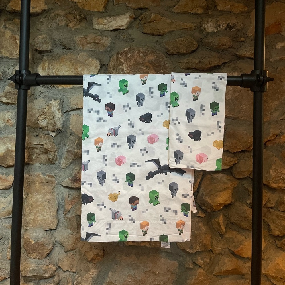 Pottery Barn kids Minecraft sheets - twin